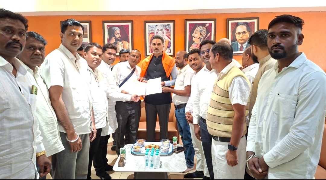 शहादा येथील पोलीस स्टेशन विभाजित करण्यासह पुरेसा अधिकारी व कर्मचारी उपलब्ध करुन देण्याची मागणी गृहराज्यमंत्री यांच्याकडे शिवसेना शिंदे गटाची मागणी